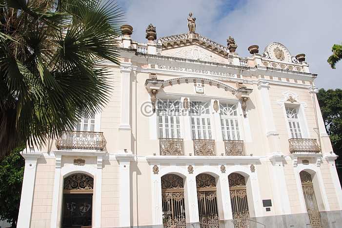 Teatro Alberto Maranhao