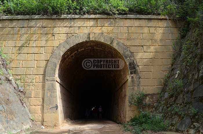 Túnel da Serra da Viração - Tunnel of Sierra Viração